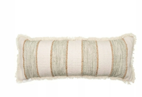 Marlo Lorenz Pillows 2024 lapf .ar